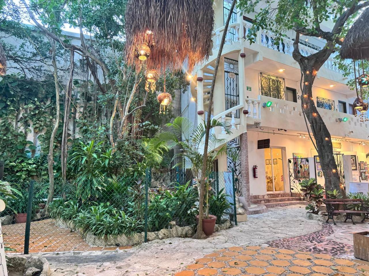Ha Garden Gallery - 5th Avenue Playa del Carmen