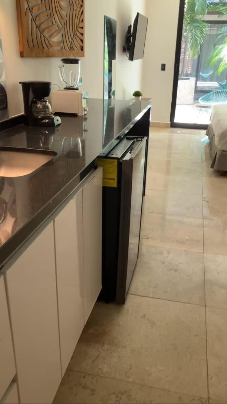 Apartment Master With Rooftop Pool And Gym Wifi Free Parking Near
