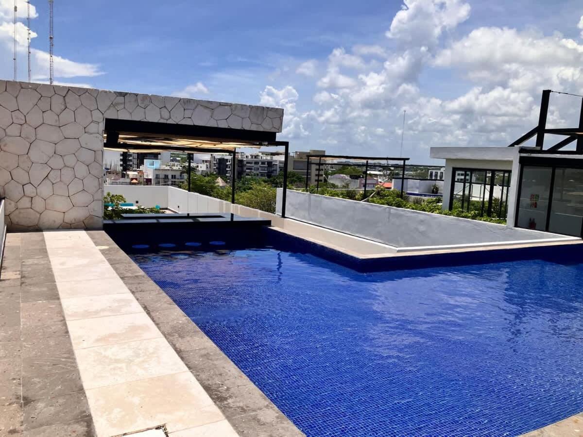 Master With Rooftop Pool And Gym Wifi Free Parking Near Apartment *