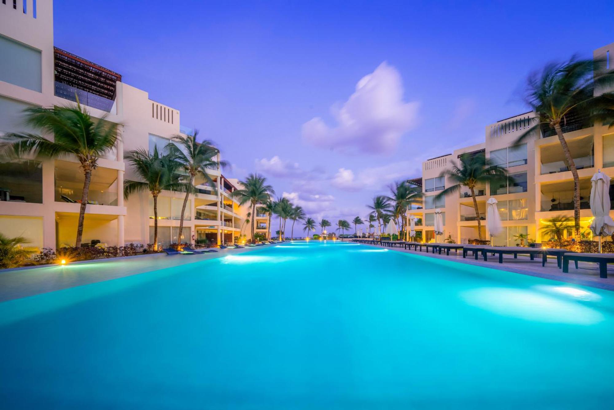 Infinity Pool And Private Club - Luxury Complex The Elements - Gh8 Holiday home