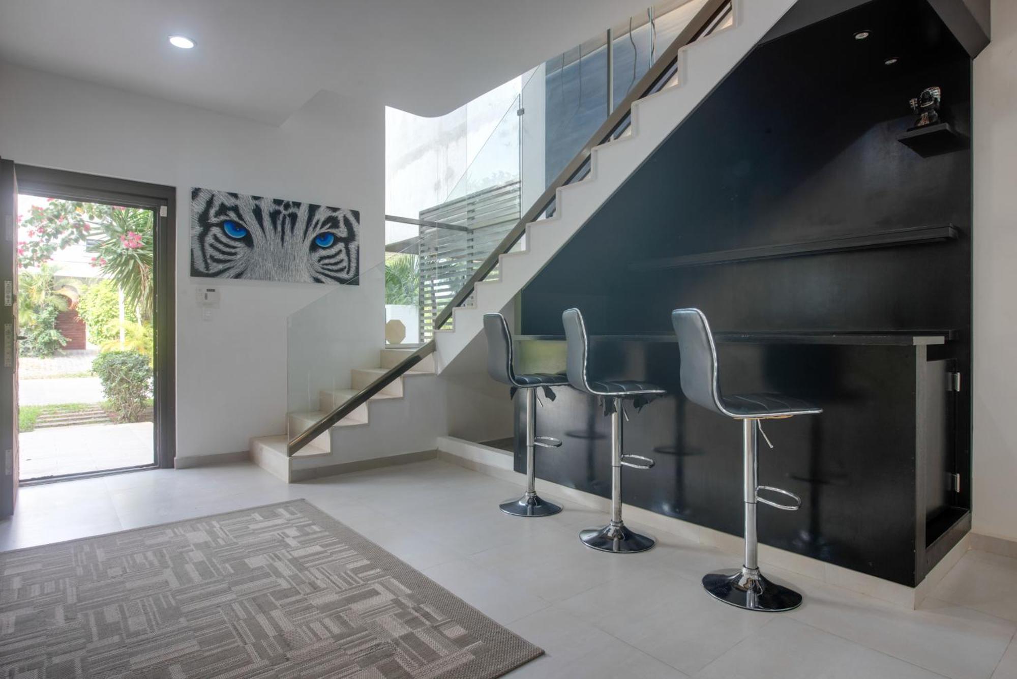 Luxe With Pool - Walk To Playa del Carmen