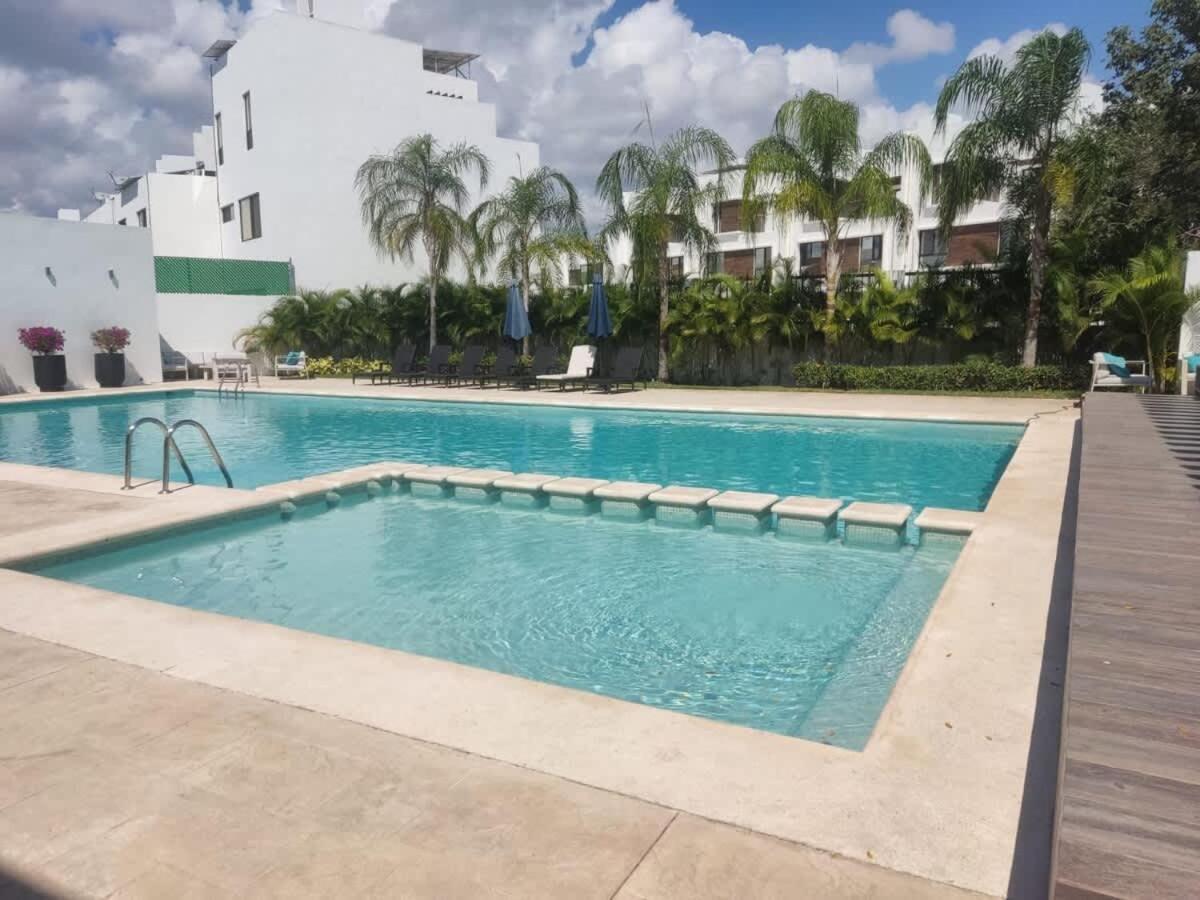 Nueva 3 Pisos En Playa del Carmen