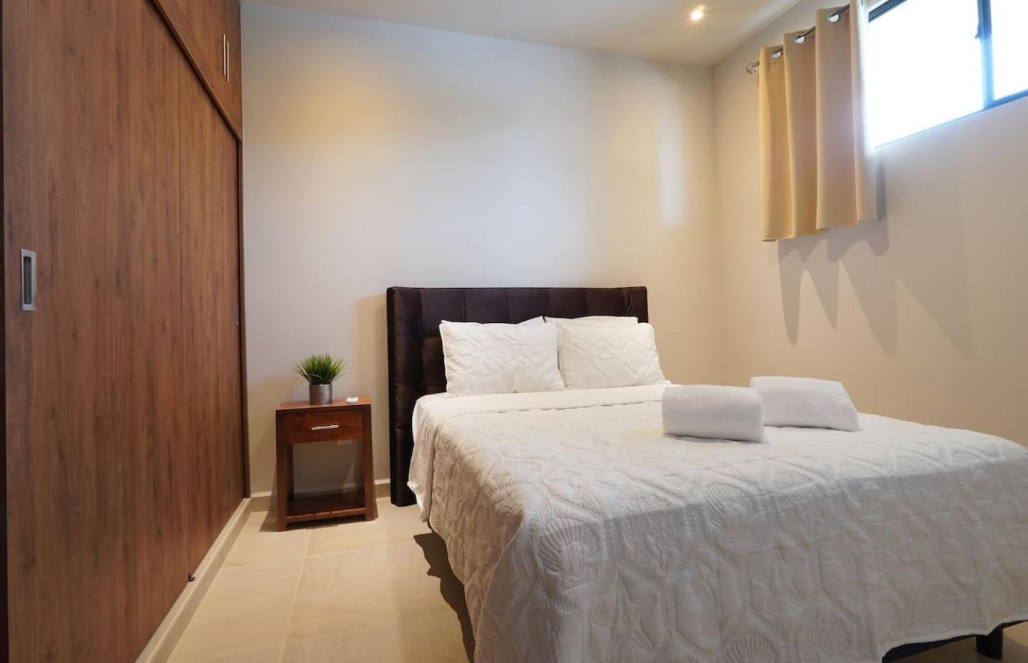 New! Coto11 12min Beach4 Poolsplayground2 Gyms Ferienhaus *