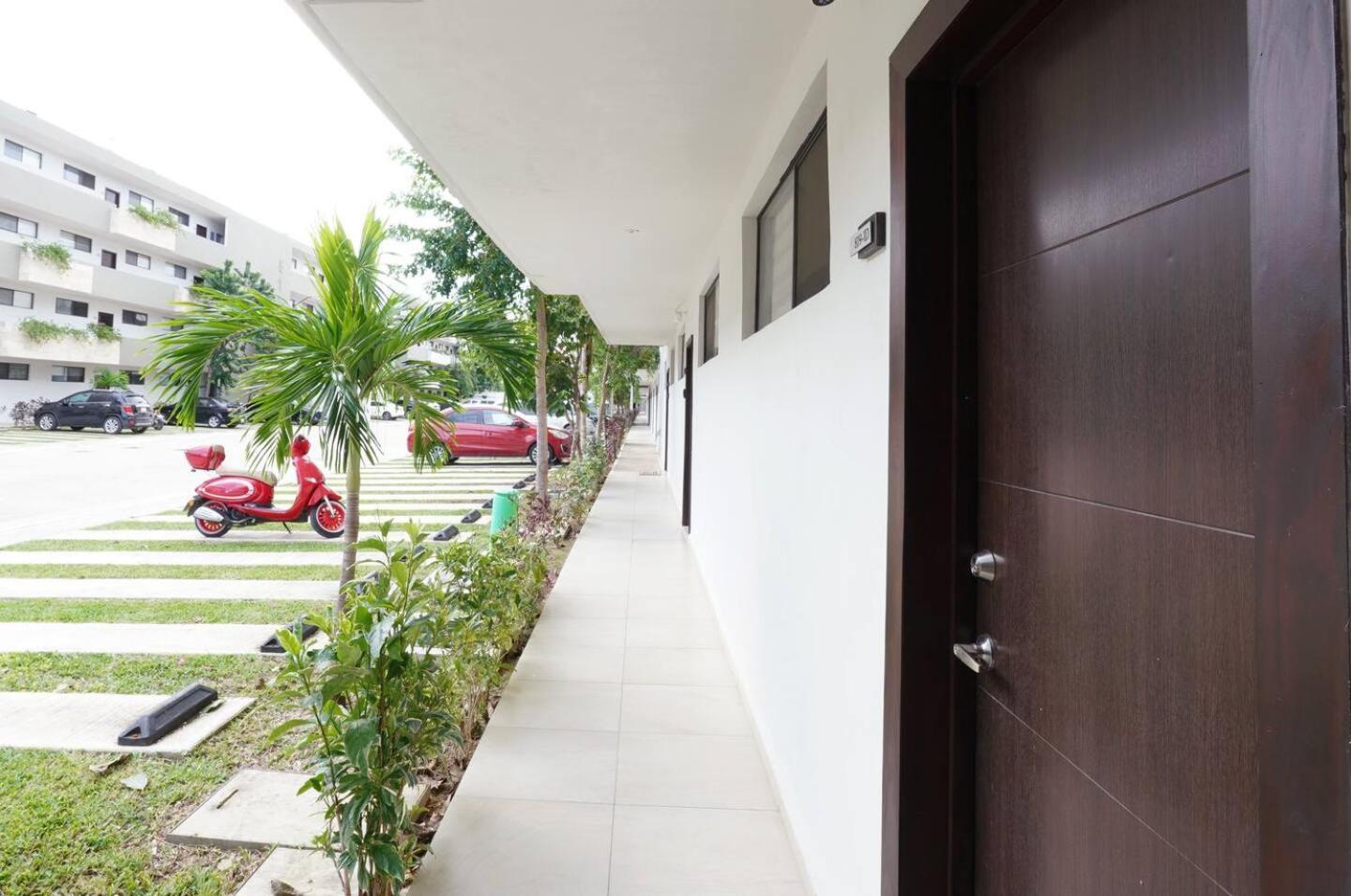 Coto8 10min To Beach, Gym, Pool,wifi 200mb Holiday home Playa del Carmen
