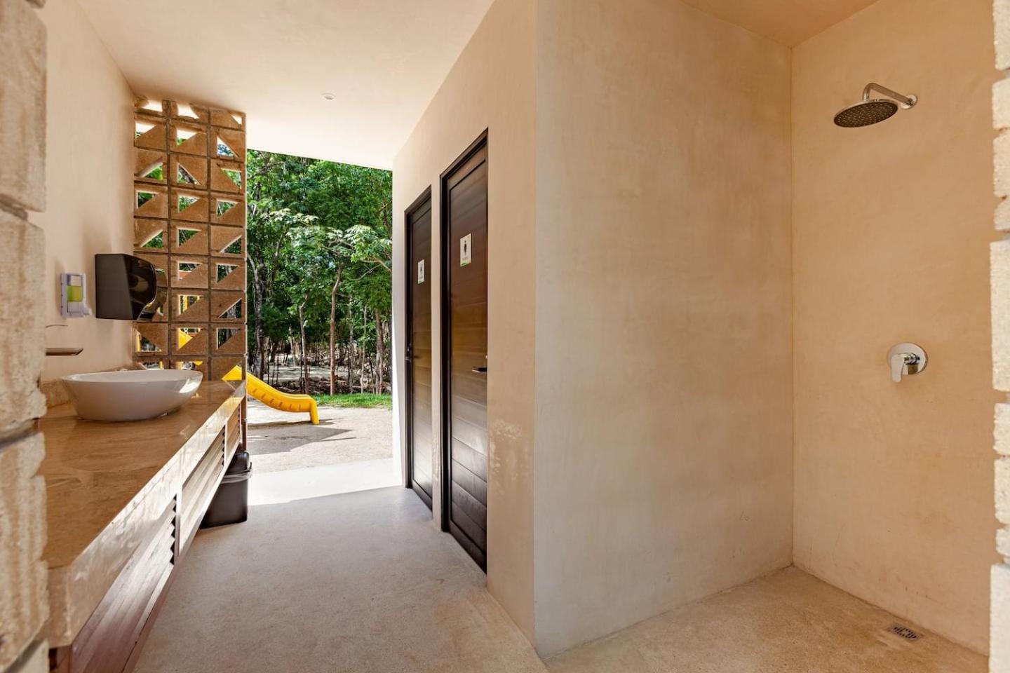 New!selvacondo12min To Beach,gym,pool,playground Сasa de vacaciones