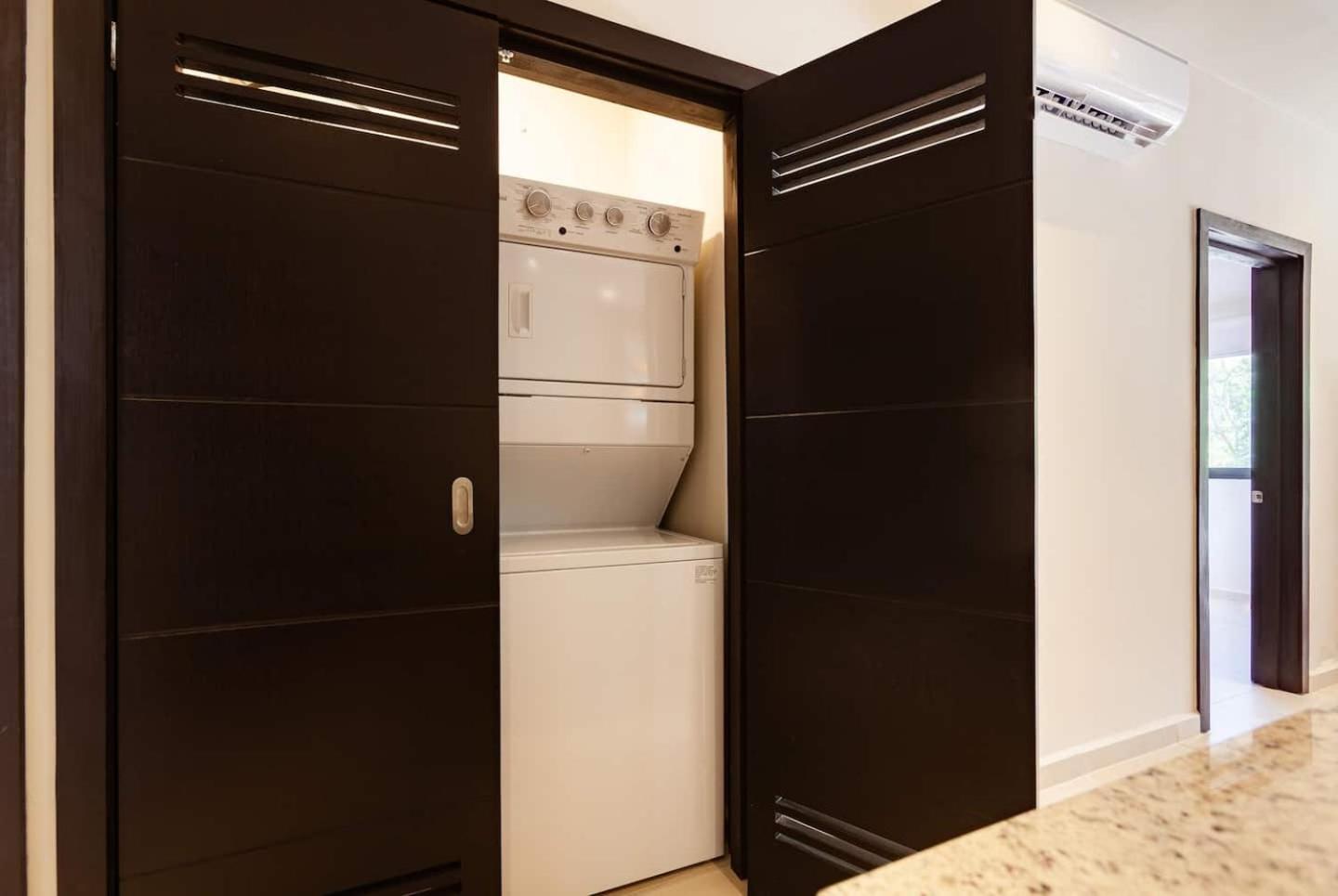 New!selvacondo12min To Beach,gym,pool,playground *
