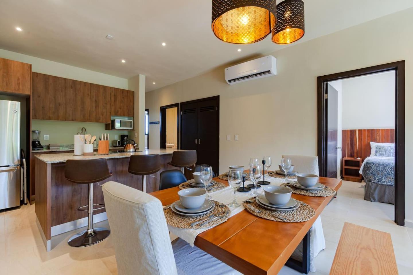 Coto8 Selvanova Gated, Wifi 200bm, King,6pools * Playa del Carmen