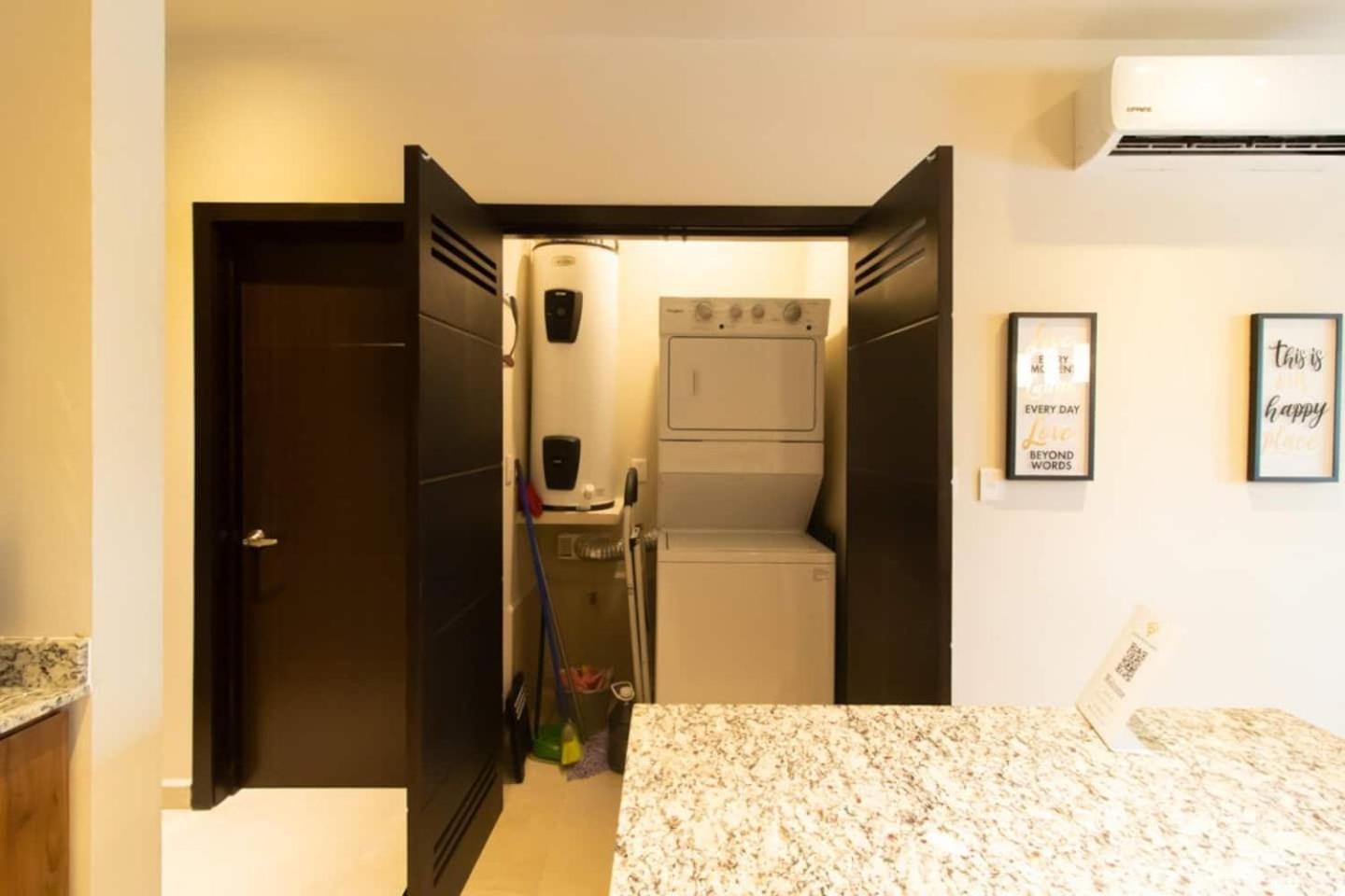Vakantiehuis Rayodesol Gated, 10min To Beach,gym,6pools *