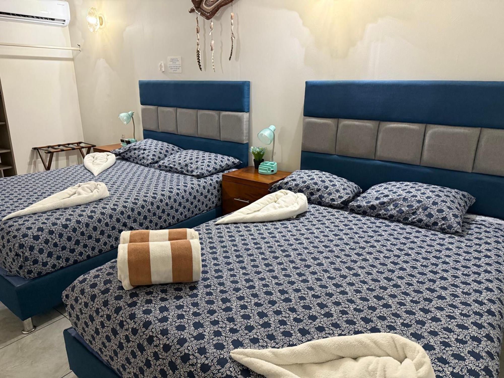 Ferienhaus Blue Angel 4 *