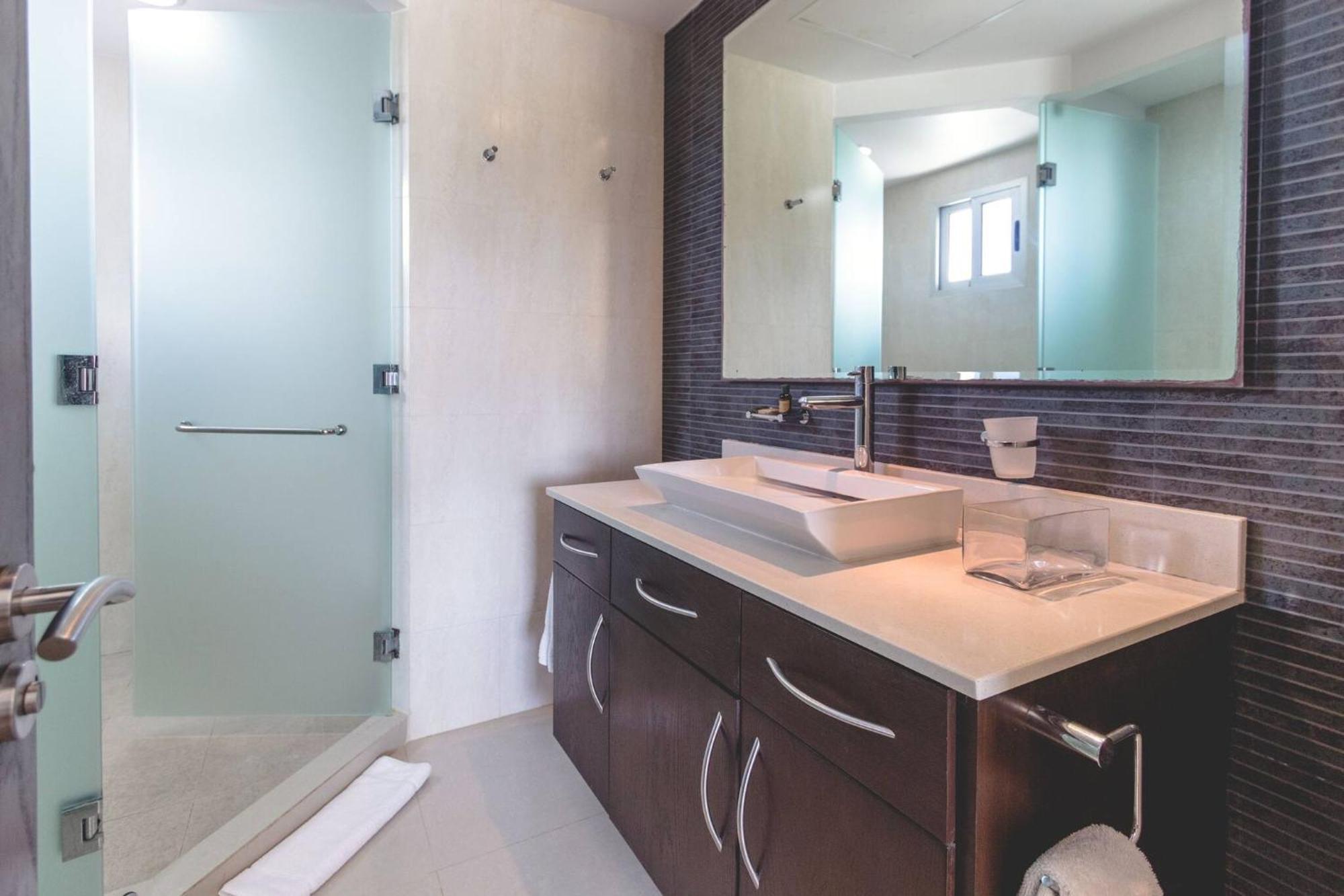 Vakantiehuis Luxury 3 Bedroom - Beachfront Complex At Mareazul - Buena Vida *