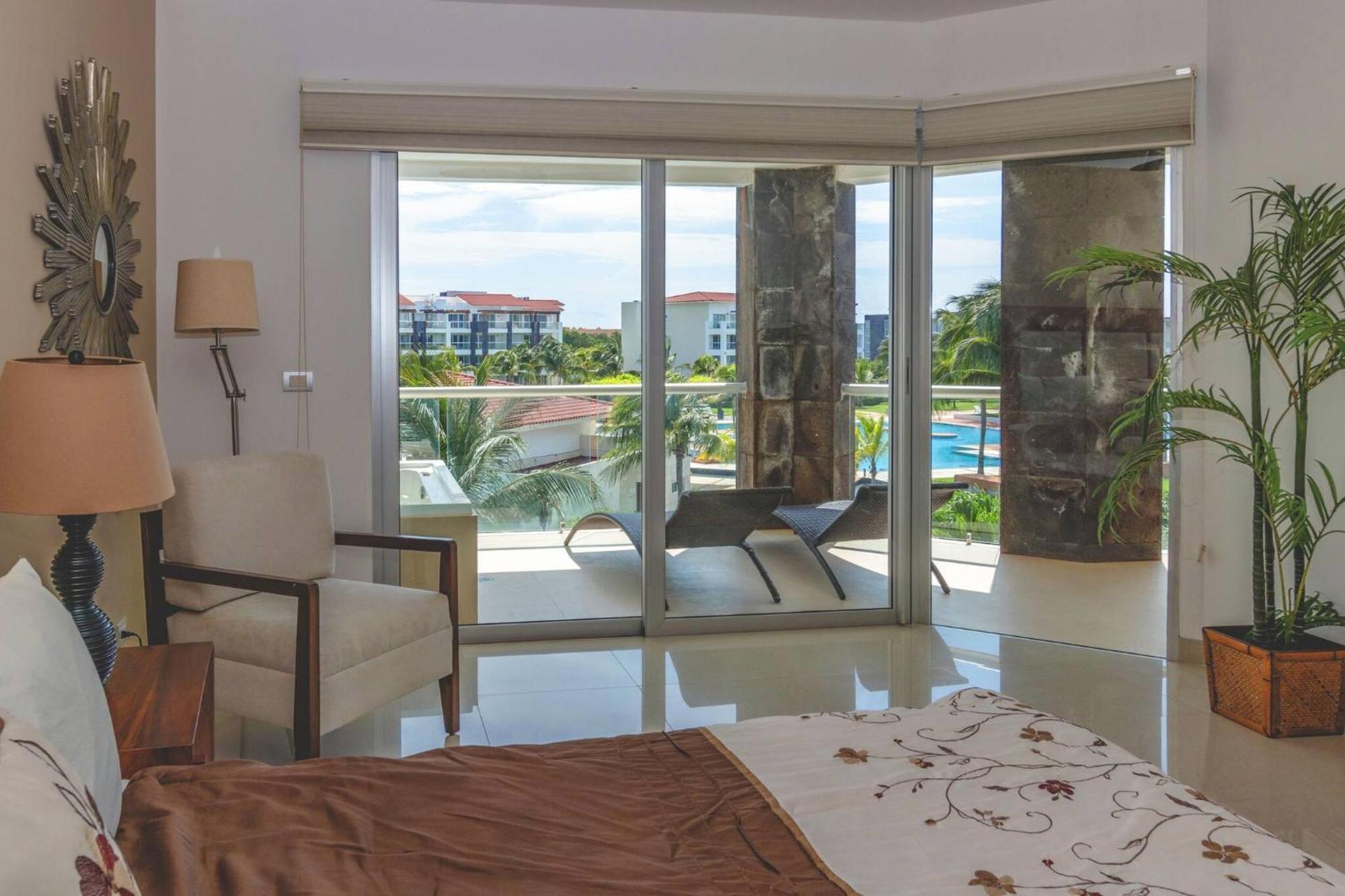 Luxury 3 Bedroom - Beachfront Complex At Mareazul - Buena Vida * Playa del Carmen