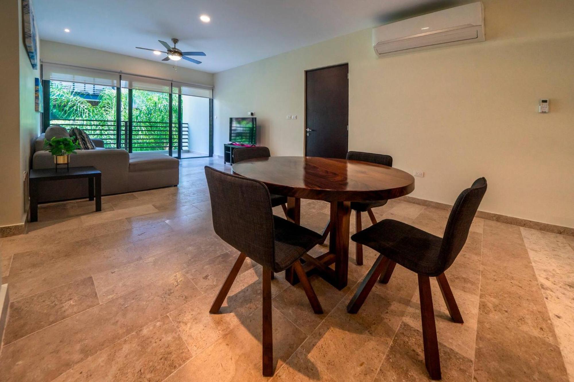 Rooftop With Ocean Views - 2 Bedrooms With Pool - At Arenis 309 Appartement
