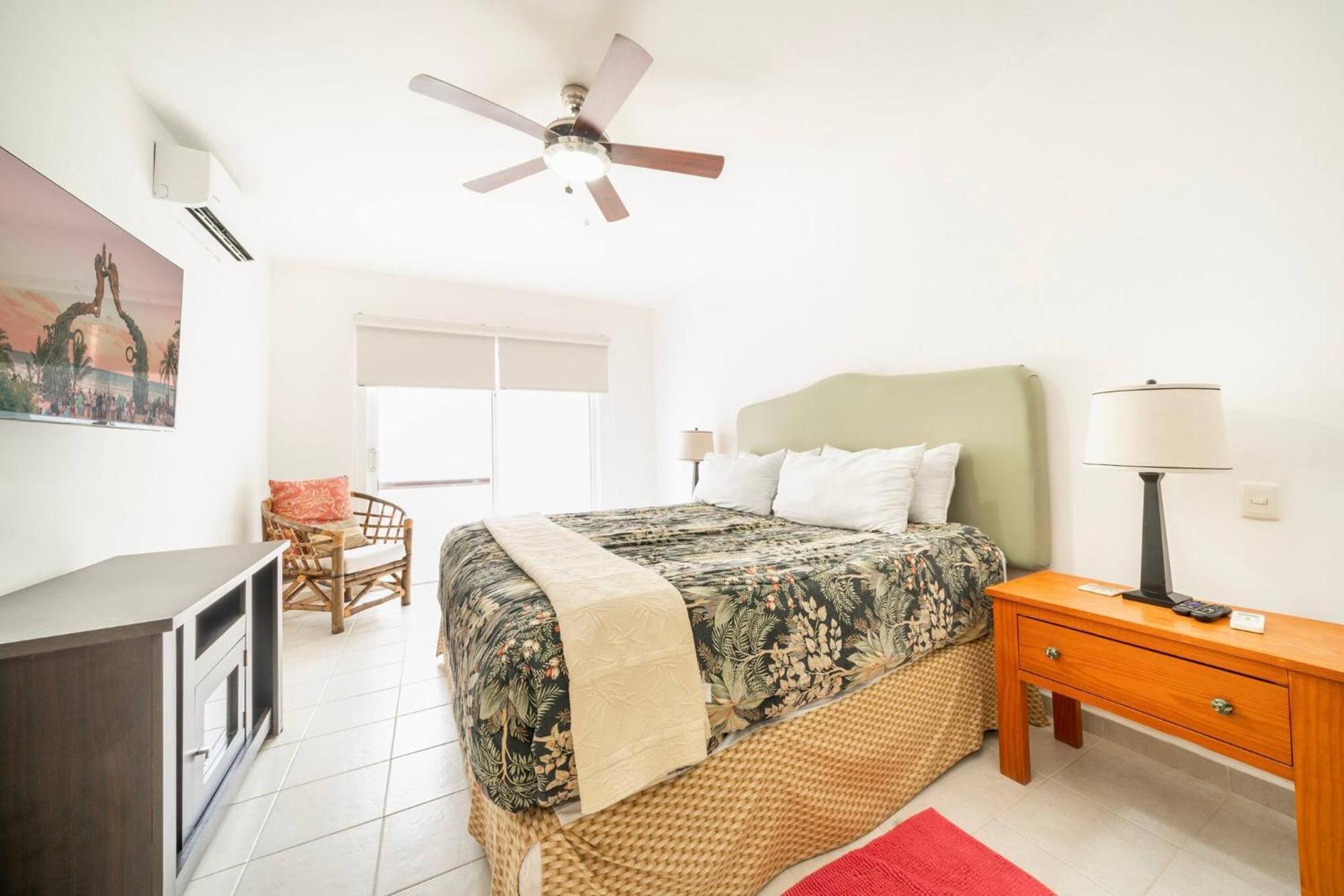 3 Bedroom With Pool - Playacar Phase Ii - At Pakal Complex 21 Playa del Carmen