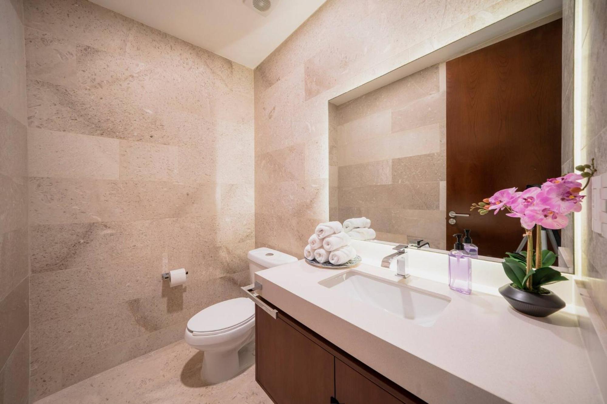 Luxury 2 Bedroom With Private Jacuzzi & Bbq - At Cruz Con Mar - Maricruz Holiday home Playa del Carmen