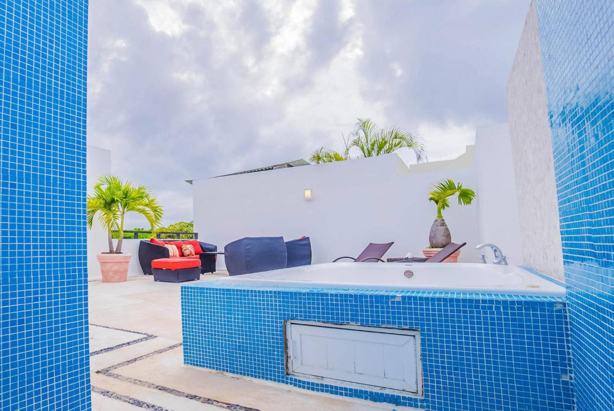 Luxury 2 Level Penthouse With 2 Bedroom - Only 3 Blocks From The - Meridian 310 Vakantiehuis
