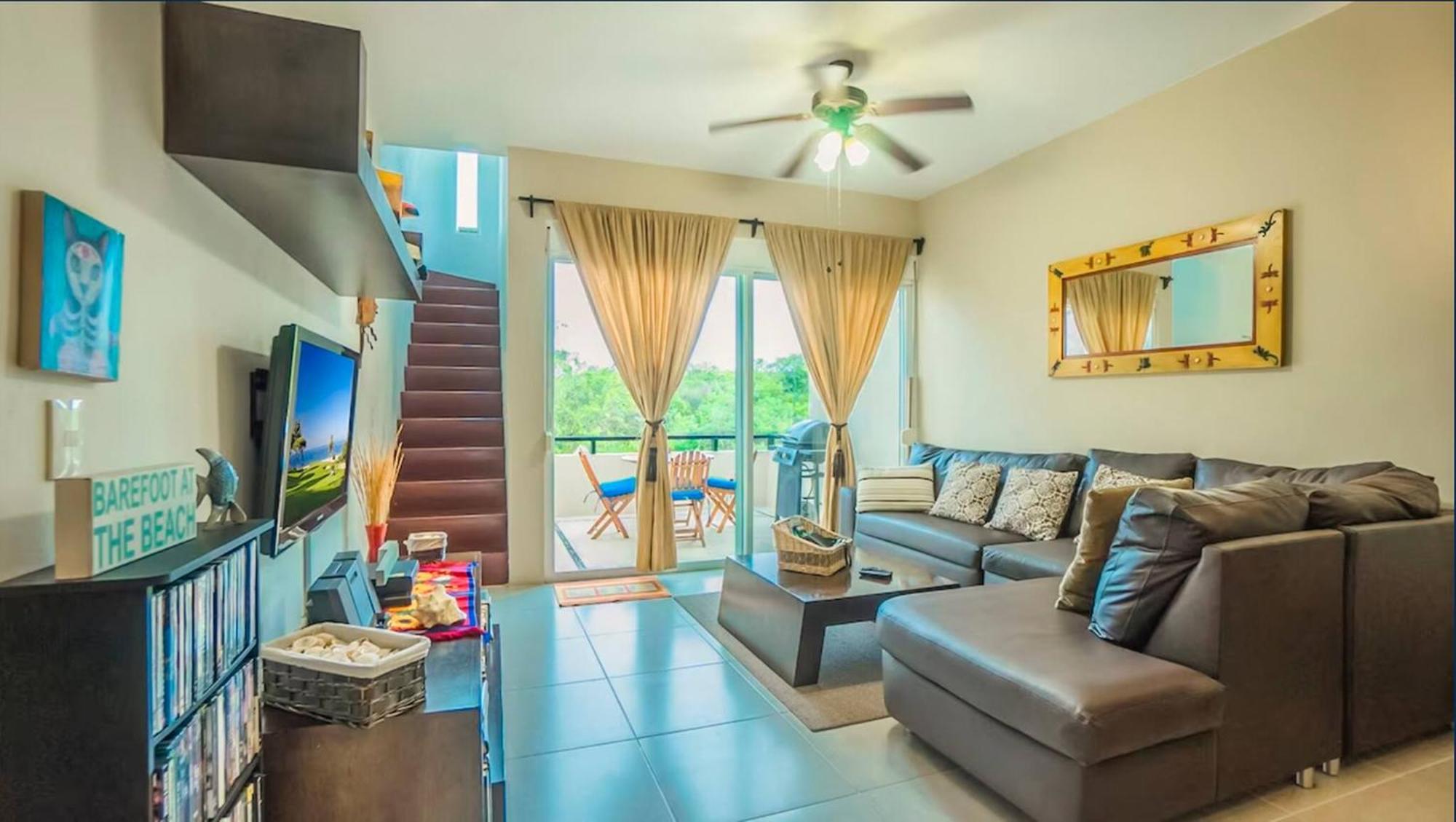 Luxury 2 Level Penthouse With 2 Bedroom - Only 3 Blocks From The - Meridian 310 *