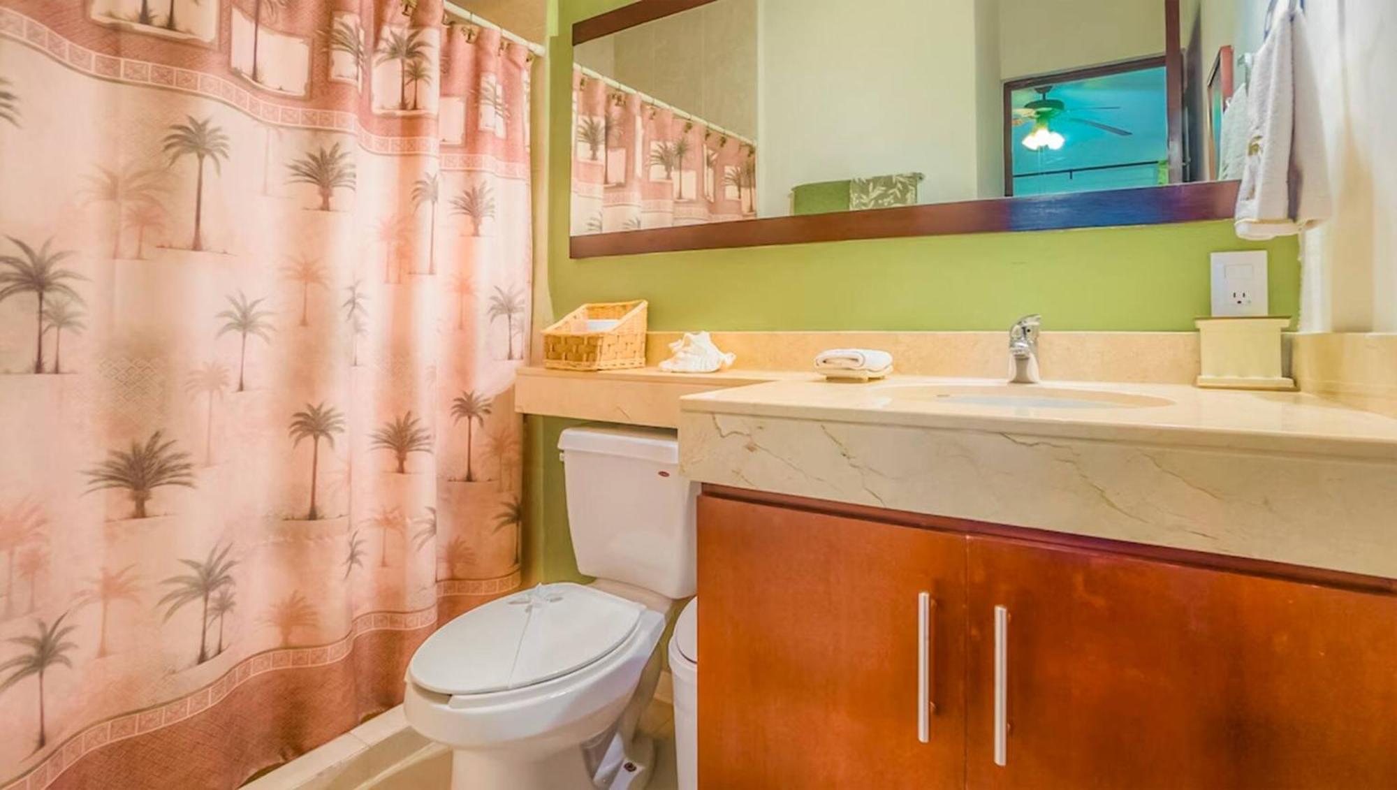 Luxury 2 Level Penthouse With 2 Bedroom - Only 3 Blocks From The - Meridian 310 * Playa del Carmen