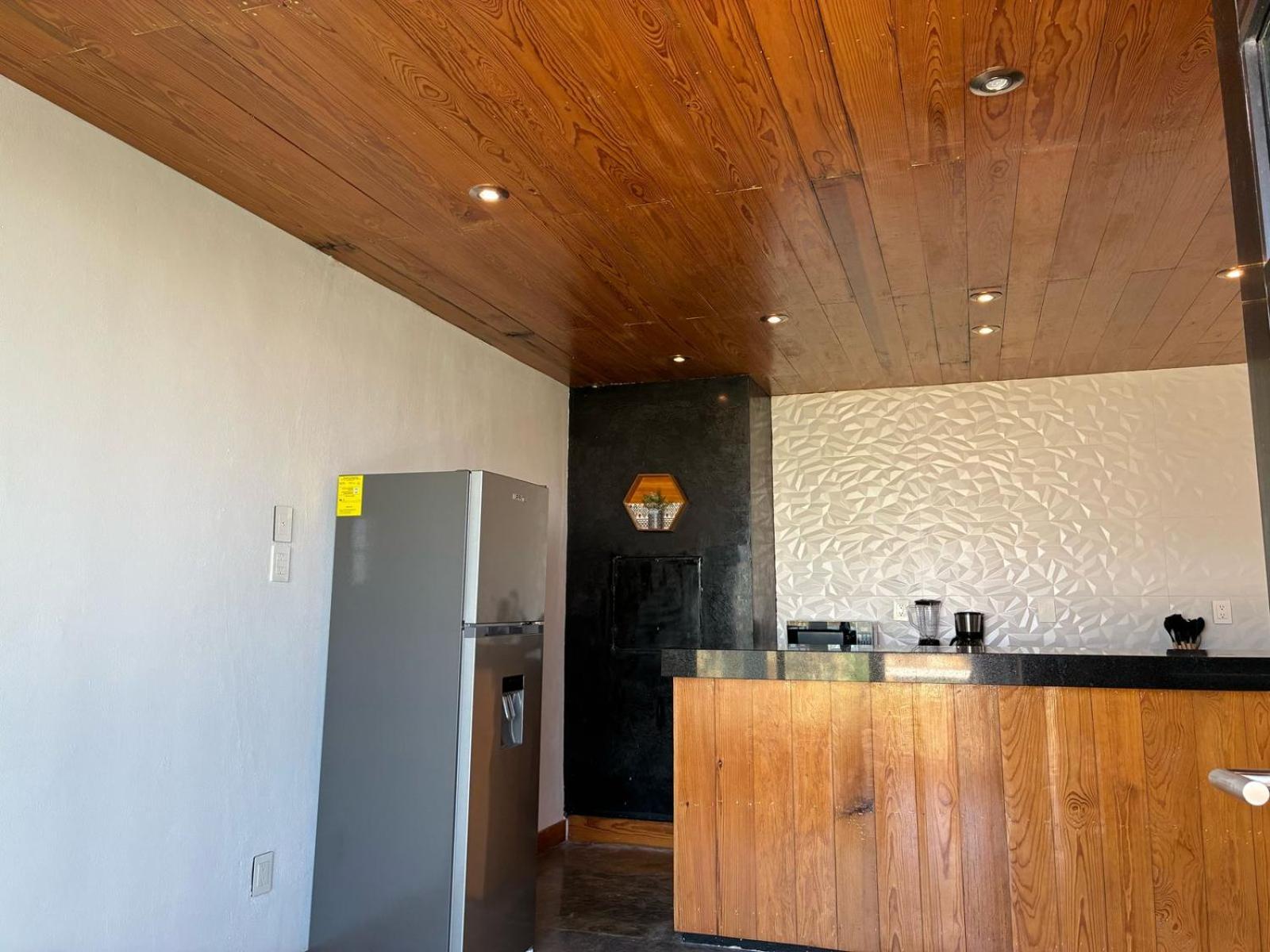 Live The Life Luxury, Location And Total Comfort