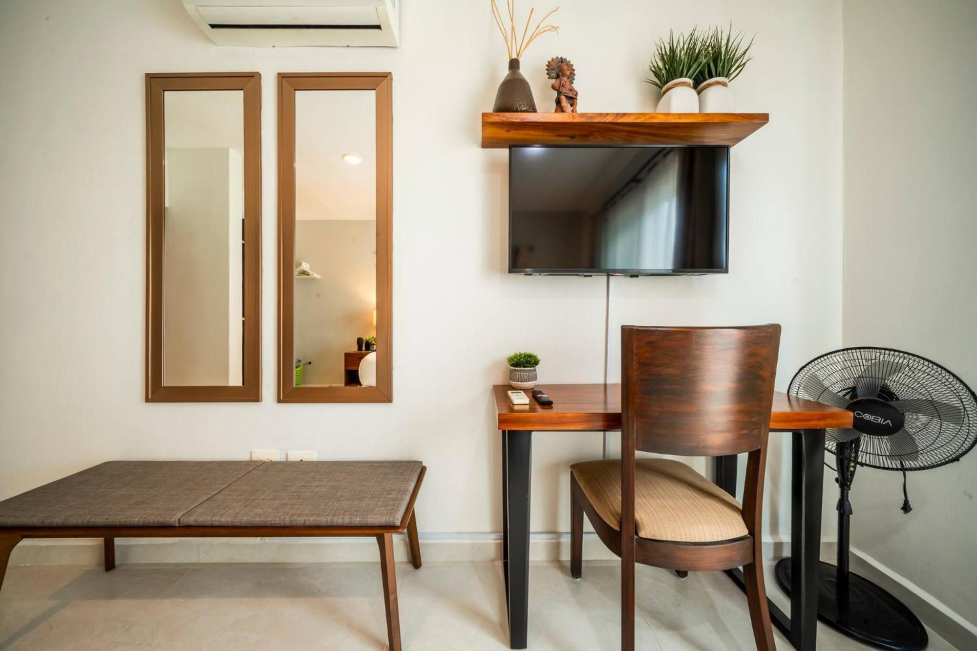 Modern Penthouse With 2 Bedrooms & Pool - Exquisite Bargain Priced - At Margaritas Ii Ferienhaus