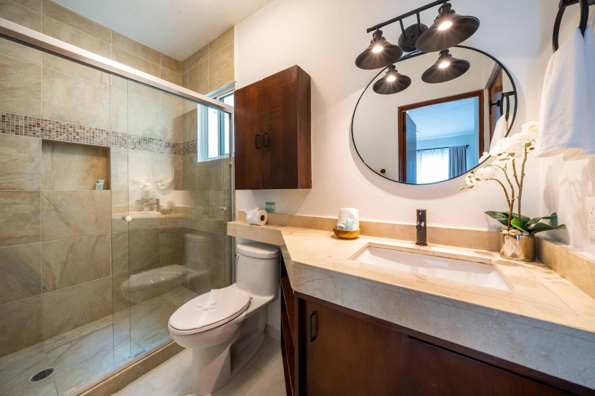 Modern Penthouse With 2 Bedrooms & Pool - Exquisite Bargain Priced - At Margaritas Ii *