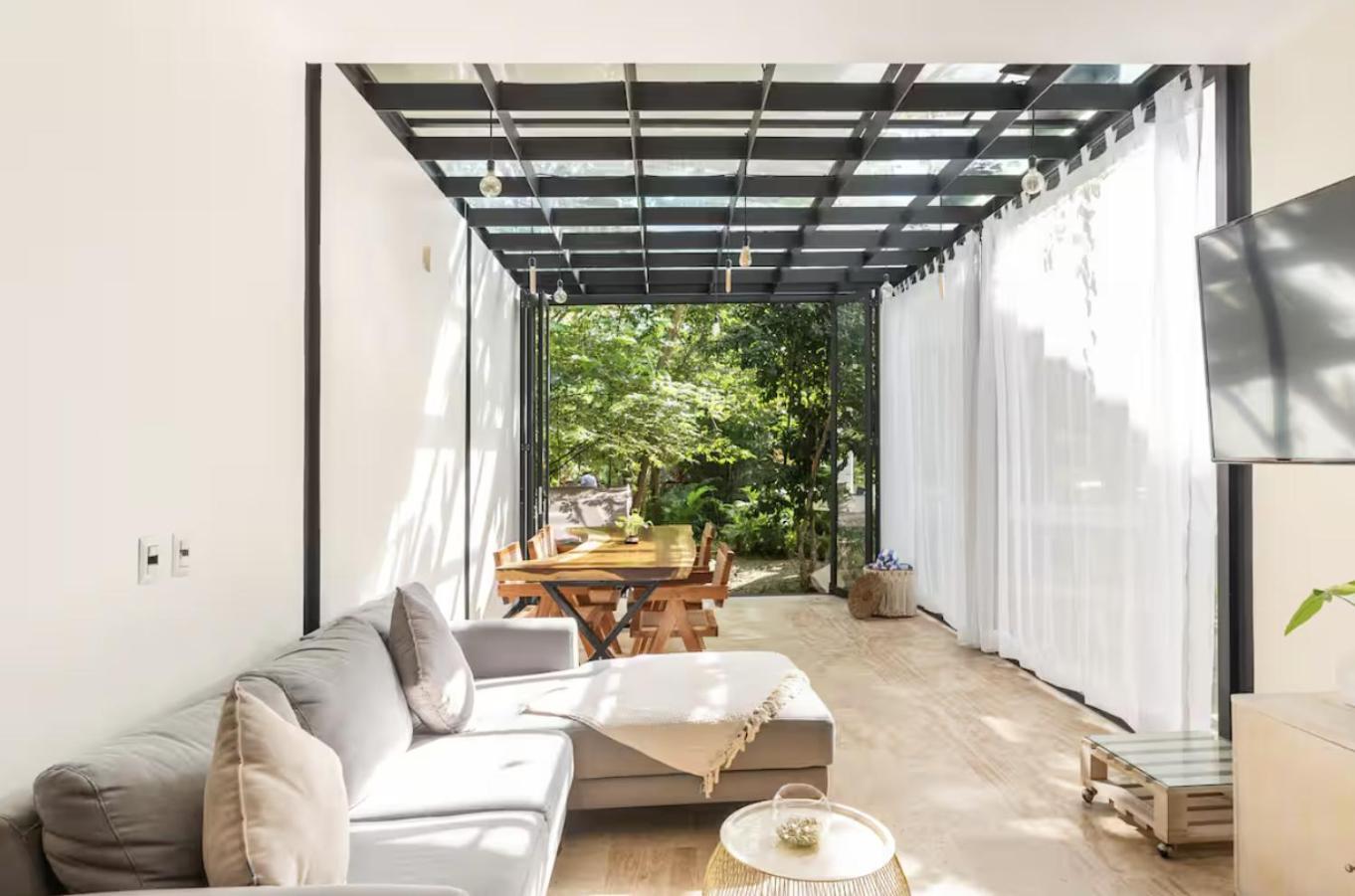 Luxury Jungle House - Amazing Design - 3 Floors *
