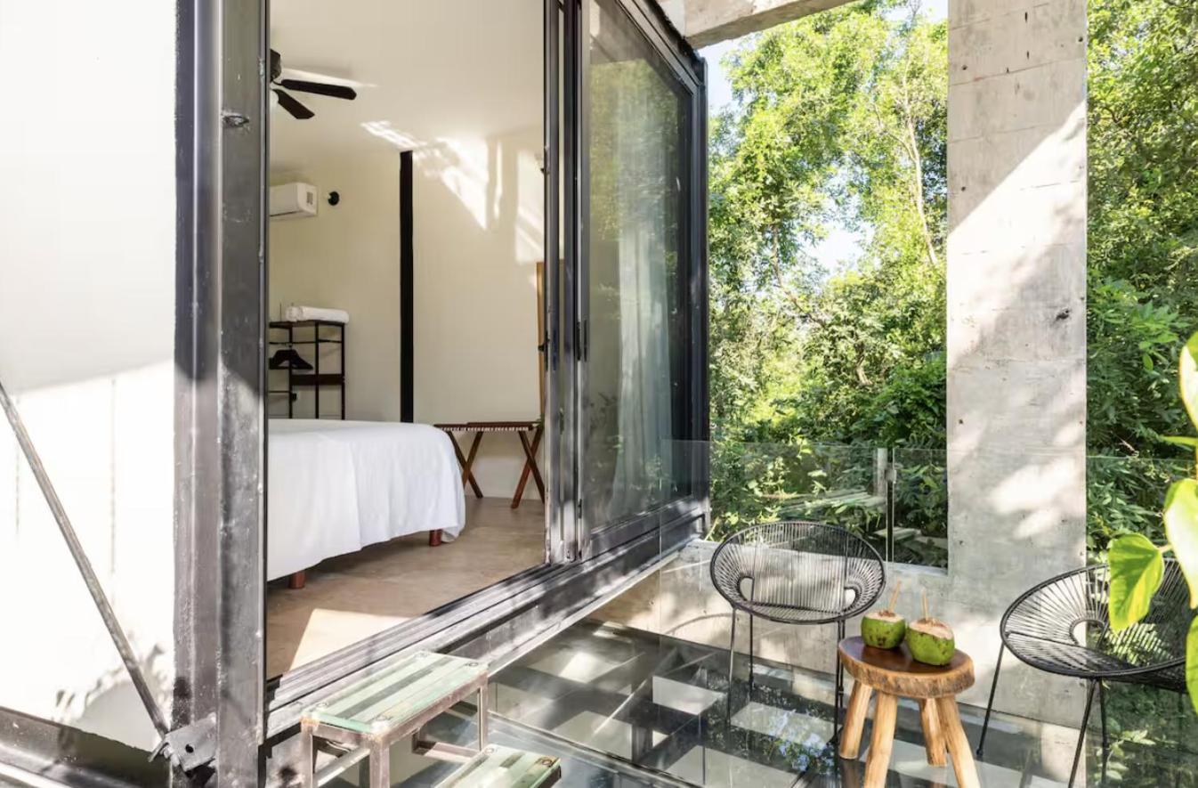 Villa Luxury Jungle House - Amazing Design - 3 Floors *