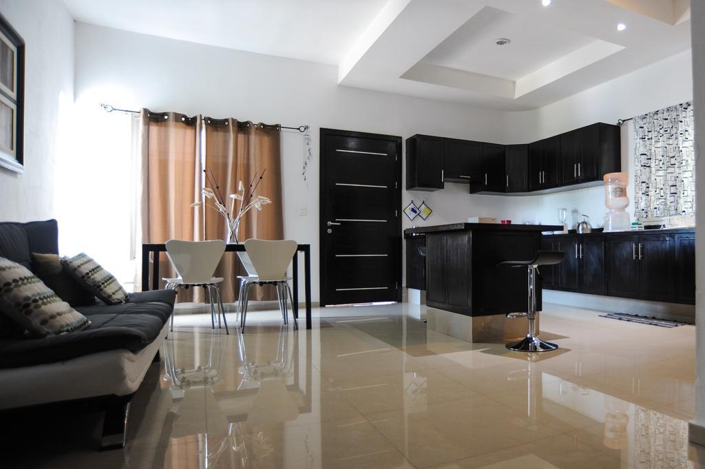 Casa Felicidad Apartment