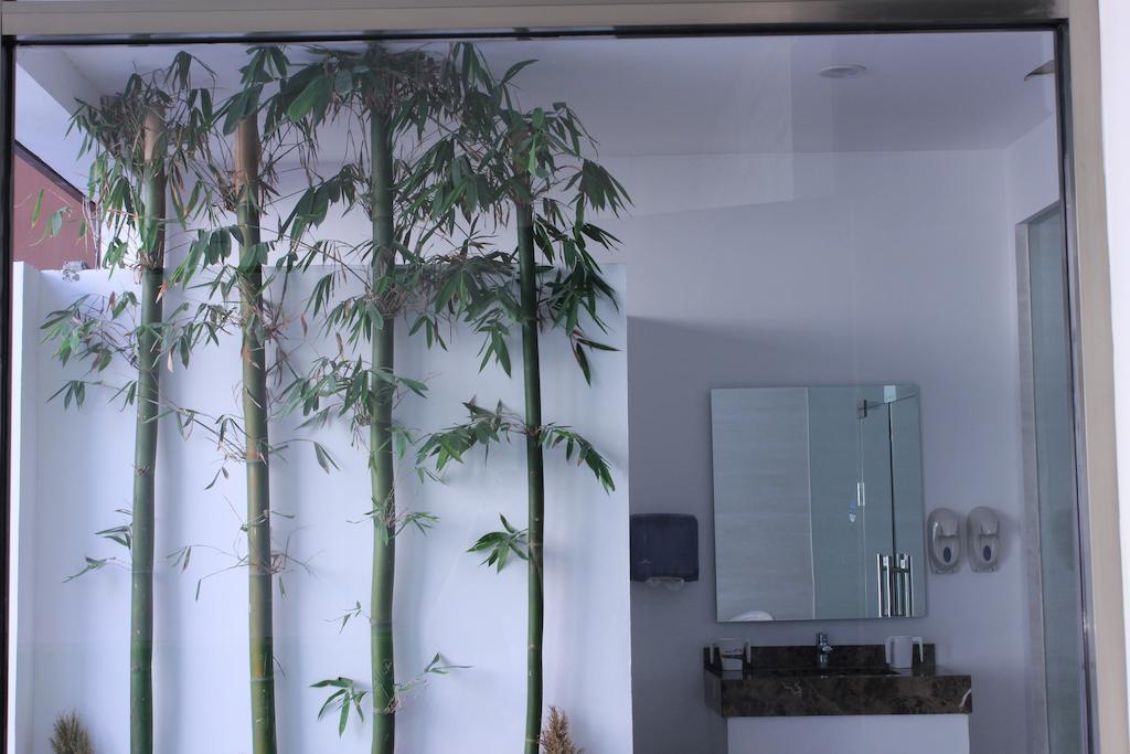Hotel 770