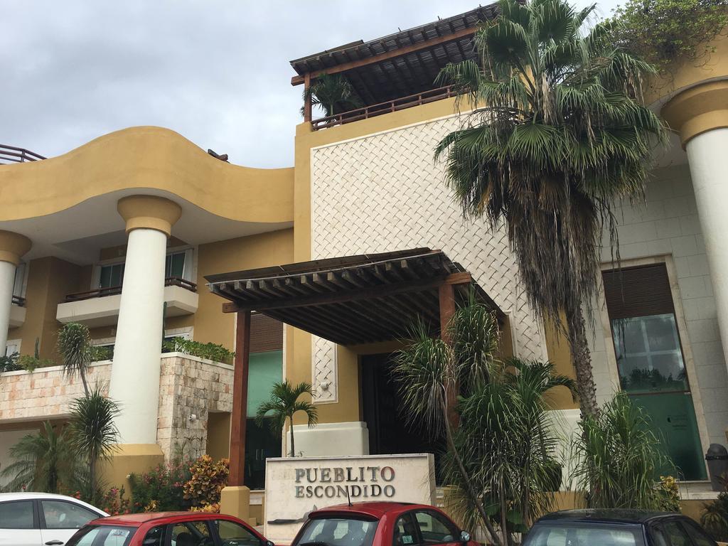 Pueblito Escondido By Hola And Land