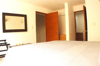 Ocean Plaza Hotel