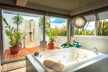 Magia Beachside By Bric