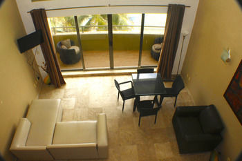 Ocean Plaza Hotel Playa del Carmen