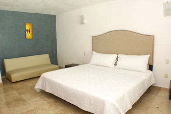 Ocean Plaza 3*