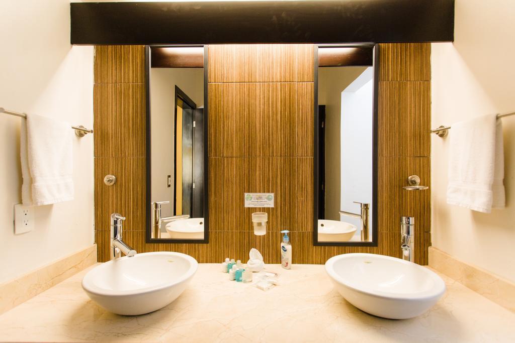 Ocean Front Corto Maltes 104 In Downtown Apartment Playa del Carmen