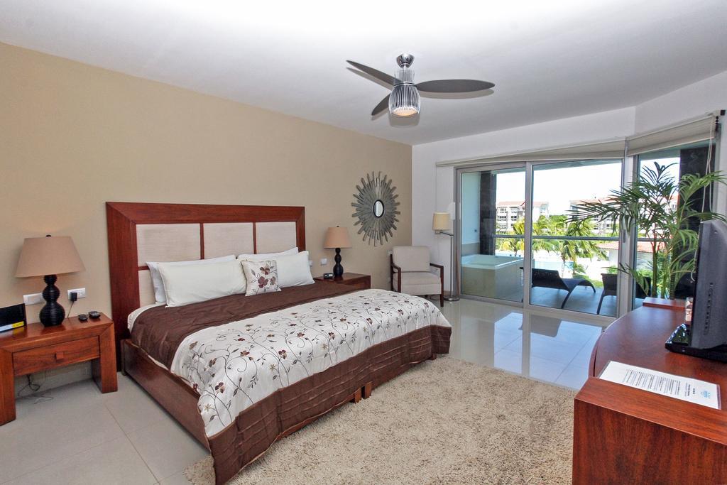 Сasa de vacaciones Luxury 3 Bedroom - Beachfront Complex At Mareazul - Buena Vida