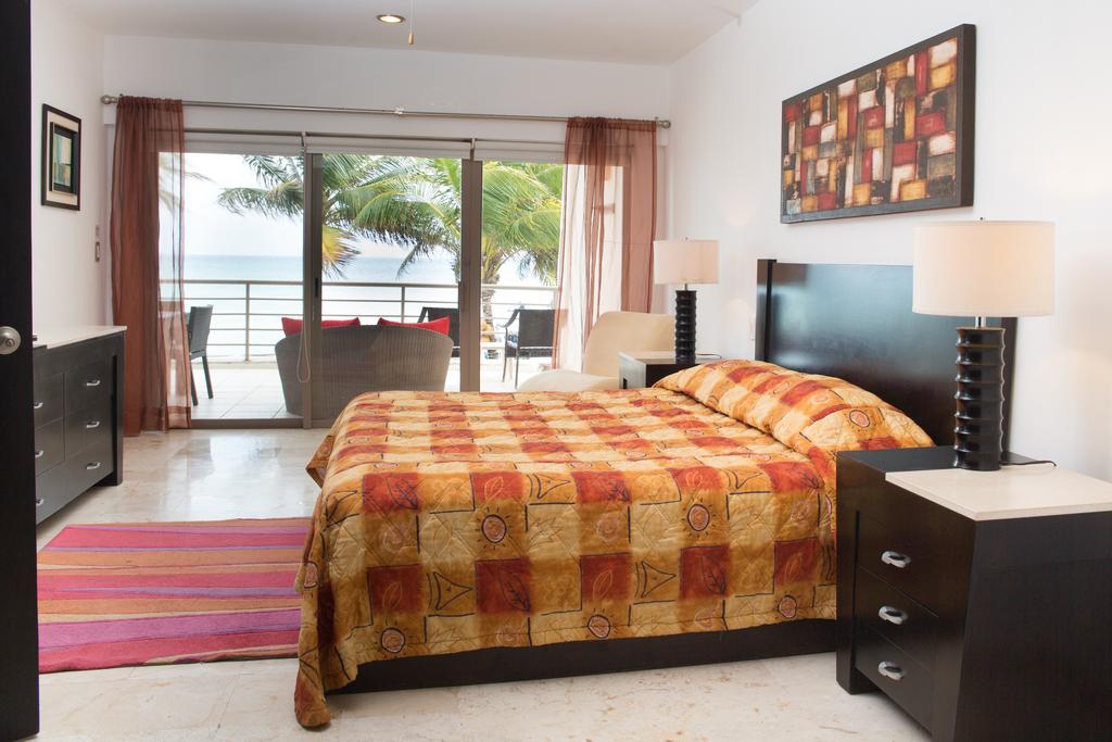 Apartment Ocean Front Corto Maltes 104 In Downtown
