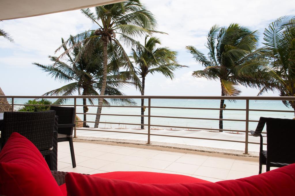 Ocean Front Corto Maltes 104 In Downtown Apartment *