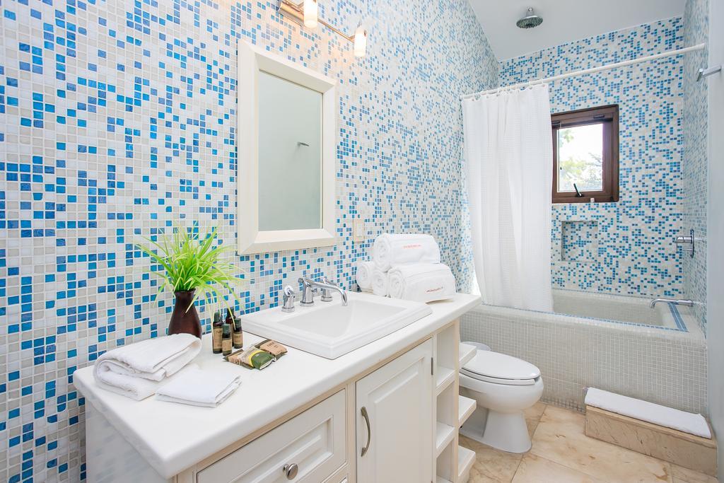 Pousada Steps To Best Beach Unica 6bedroom Playa del Carmen