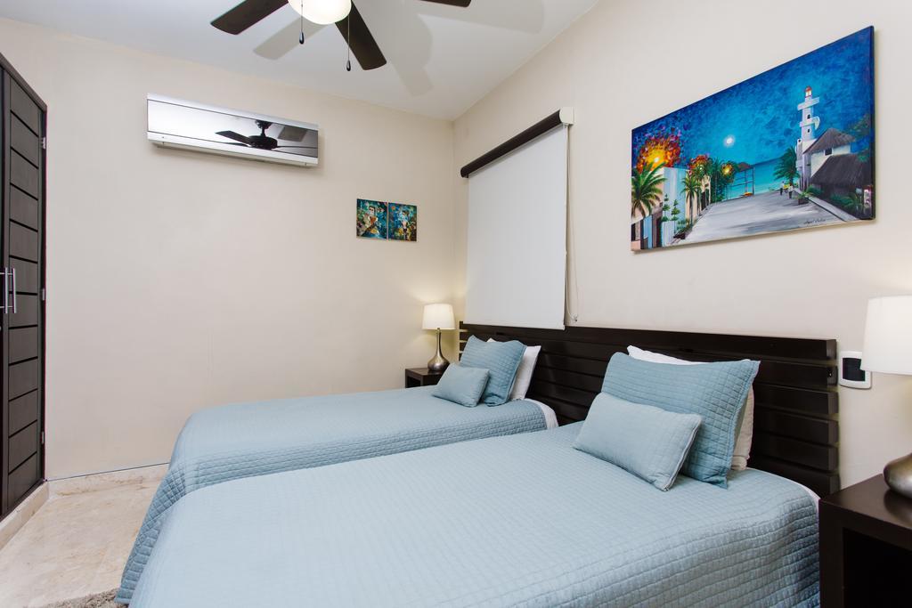 Oceanfront El Faro Surf 302 * Playa del Carmen