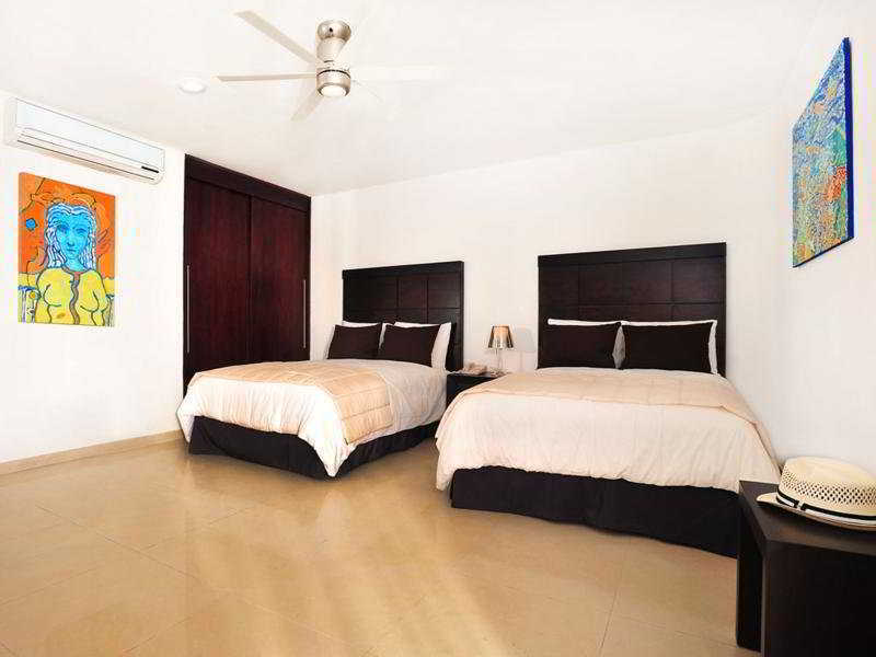 Bambu Aparthotel 3*
