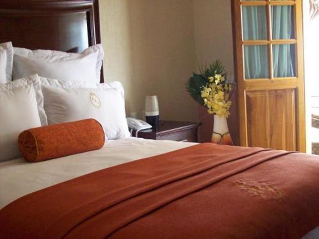 Hacienda Real Del Caribe 4*
