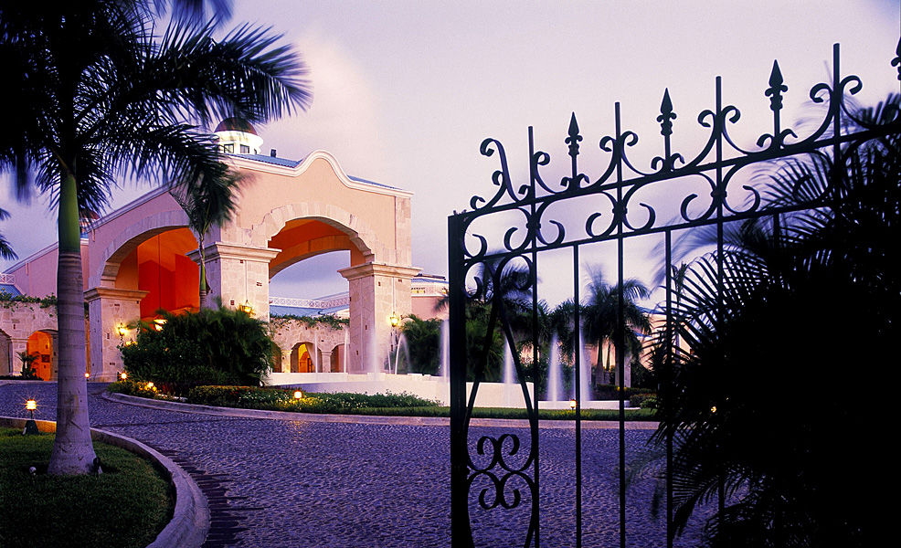 Resort Royal Hideaway Playacar Adults Only 5*
