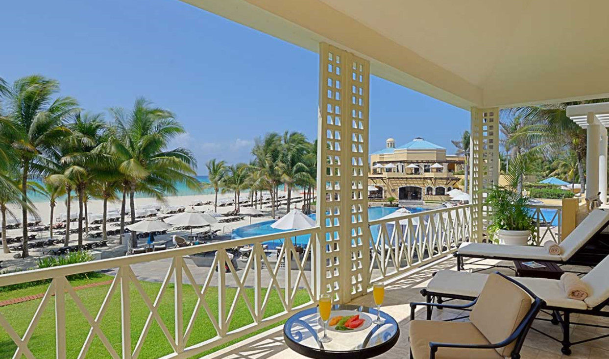 Resort Royal Hideaway Playacar Adults Only