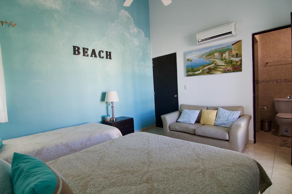 Los Lirios Apartment