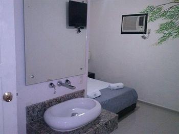 Cocodrilo Hotel
