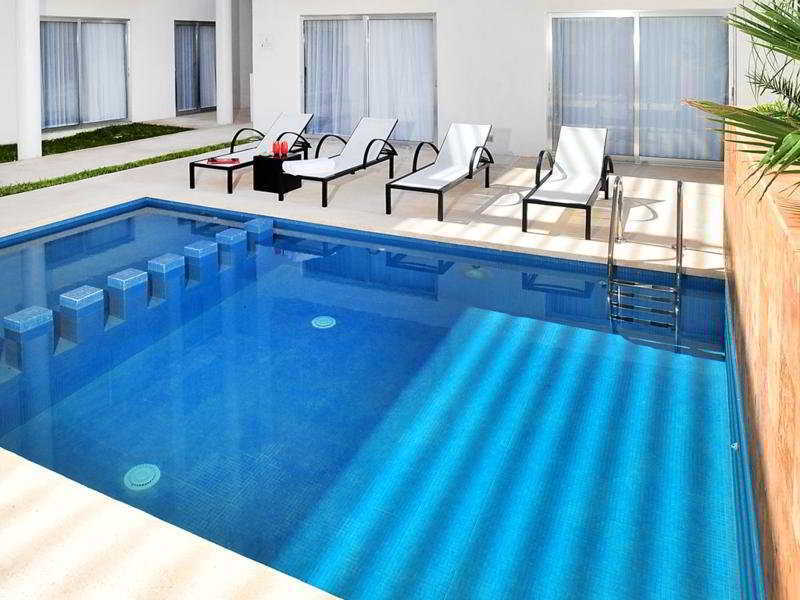 Bambu Aparthotel