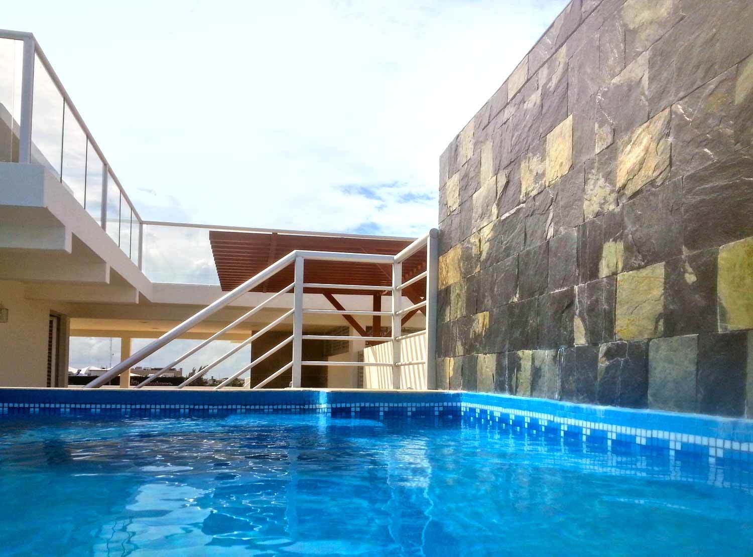 Boutique Rato 10 Hotel
