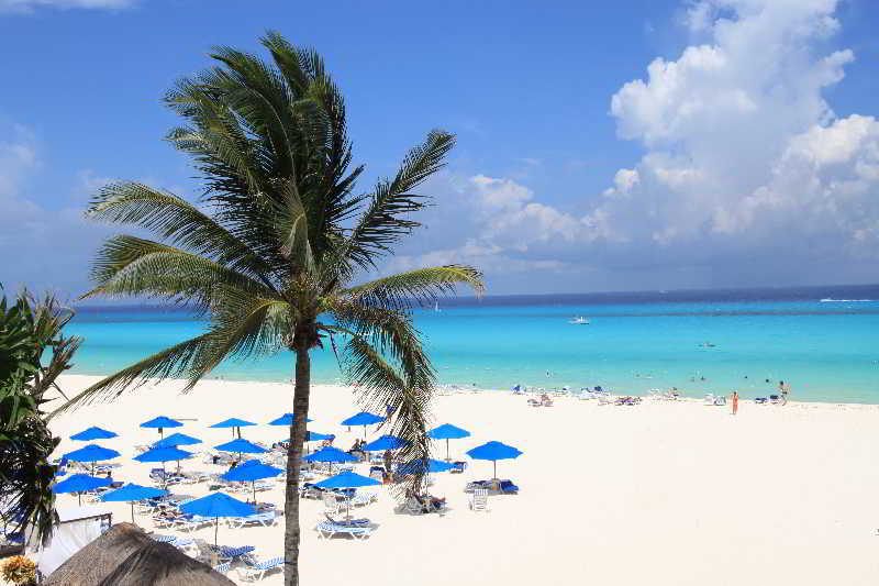 Resort The Reef Playacar &