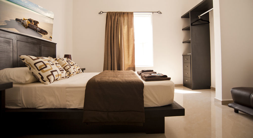 Bed & Breakfast Casa Felicidad 3*