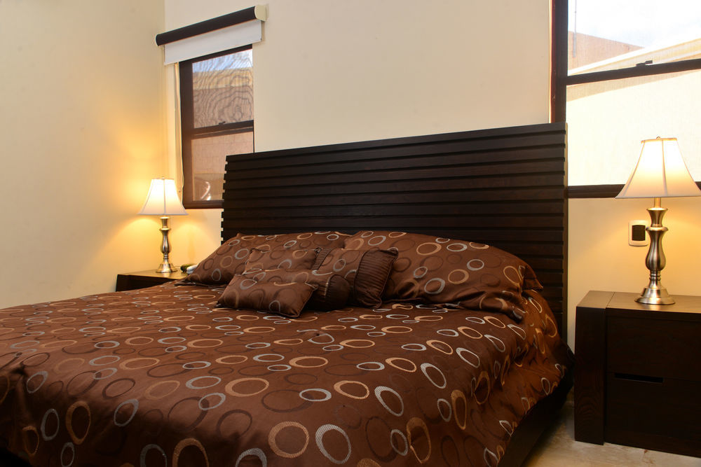 El Faro Oceanfront Apartments By Bvr